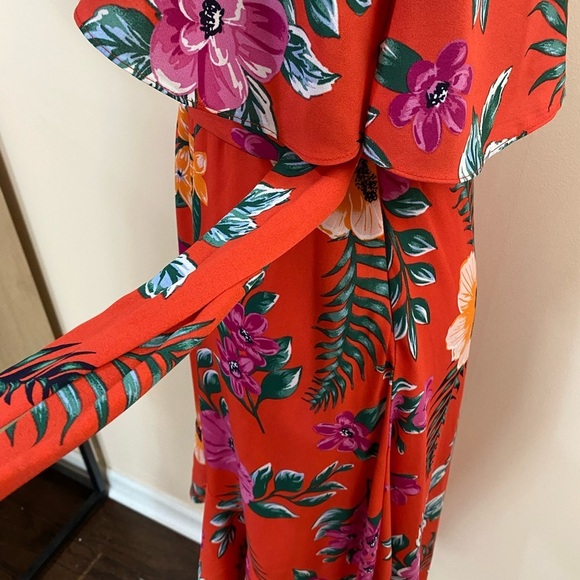 Francesca’s Pink Tropical Floral Boho Maxi Dress size Small NWT - Picture 6 of 13